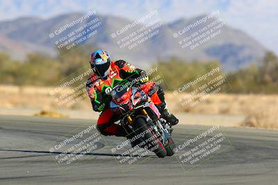 media/Jan-09-2022-SoCal Trackdays (Sun) [[2b1fec8404]]/Turn 14 (10am)/